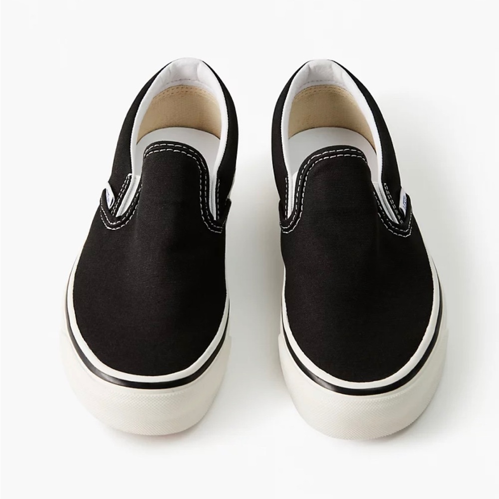 NIB Vans